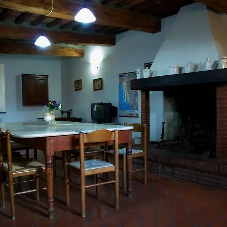 Agriturismo Pian D'alma Farm stay *